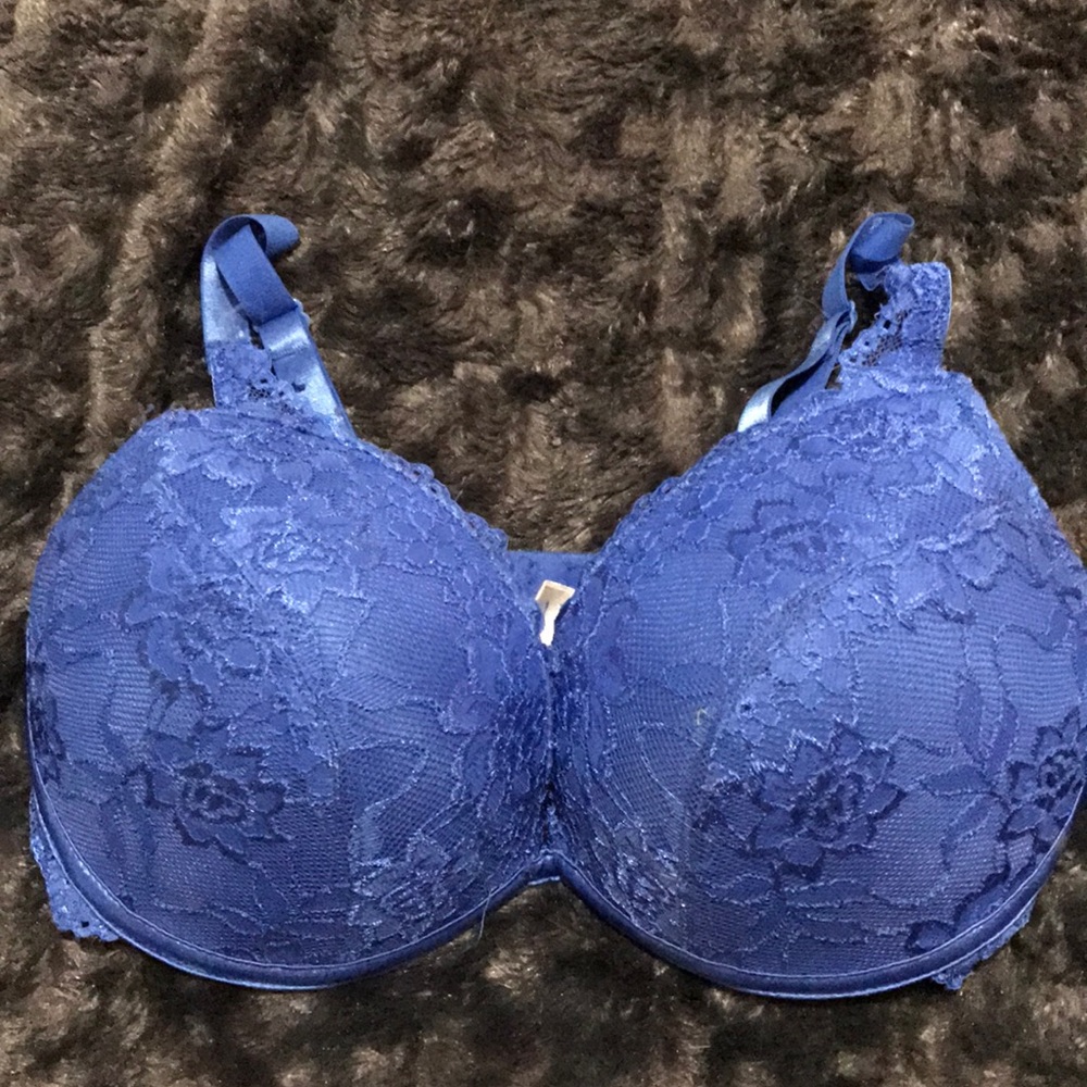 Fredrick’s of HOLLYWOOD Bra